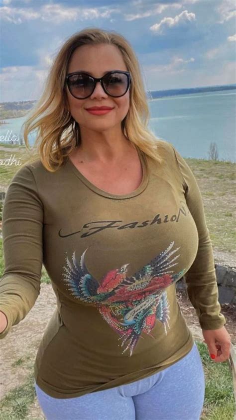 busty cougars|Exceptionally large breasts 